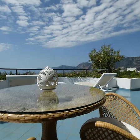 Il Pino Hotel 3*