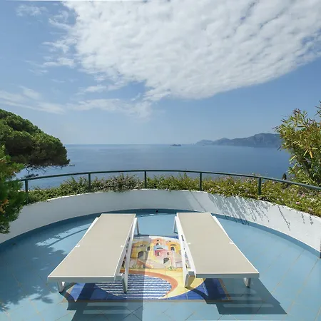 Il Pino Hotel 3*